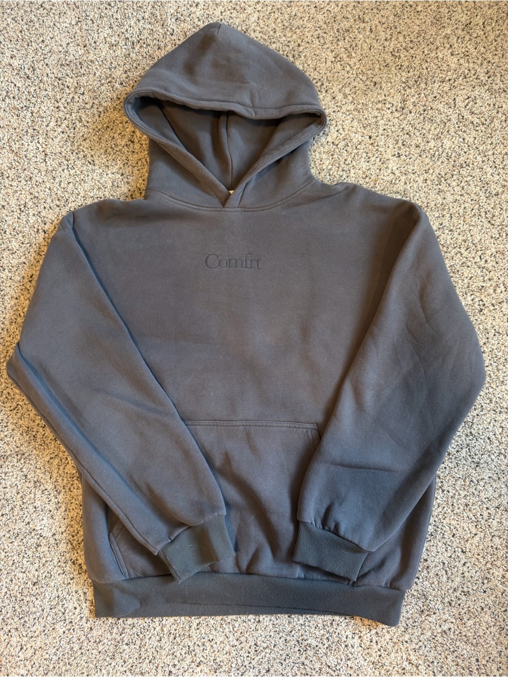 Comfrt men’s XL Charcoal Gray Hoodie Sweatshirt